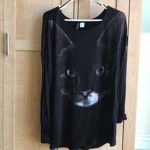 Divided Cat Long Sleeve